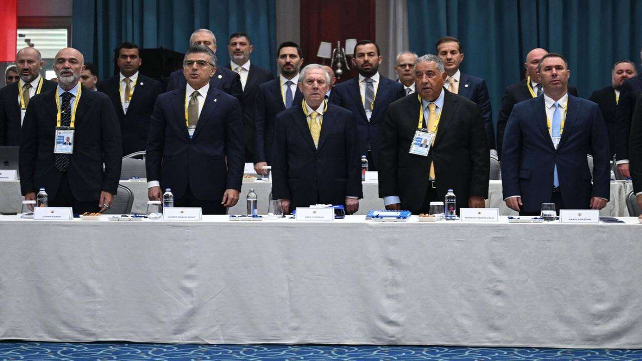 Fenerbahçe’de deprem etkisi yaratan karar: Aziz Yıldırım başkanlığı bırakacağı tarihi açıkladı! 4